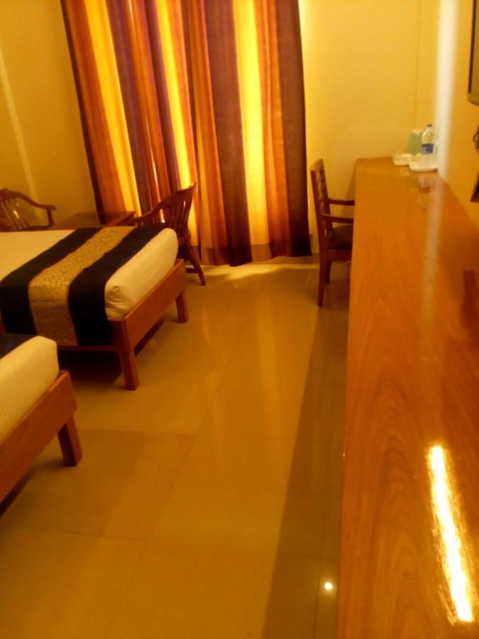 Casa Meera Noida Esterno foto